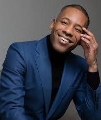 Scarlett Maples's Instagram, Twitter & Facebook