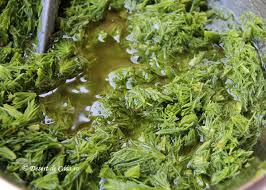 Rețetă detaliată și explicată pas cu pas pentru sirop din muguri de brad facut în casă, un remediu natural excelent în caz de pentru început spală bine mugurii de brad și îndepărtează eventualele impurități. Sirop De Muguri De Brad Desert De Casa Maria Popa