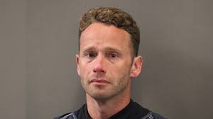 Minnesota lobbyist charged after texts threatening to shoot lawmakers