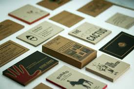 Kraft business cards look and feel earthy, providing a natural finish due to the fibers present in the 100% recycled, green business cards. Kraft Business Cards Thikit
