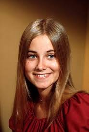 Maureen McCormick's enviable sleek straight 70's hair.