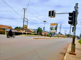 Ugandan president yoweri museveni has urged people to stay home but has stopped short of ordering a lockdown. File Empty Wandegeya Road During Lockdown Due To Covid 19 In Uganda Jpg Wikipedia