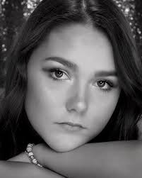 Senior Spotlight: @sehsfalcons Kameryn Tolbert. She will be attending Leon'  s Beauty School in the Fall for cosmetology. She has an outgoing, vibrant  personality and does not follow status quo, she marches