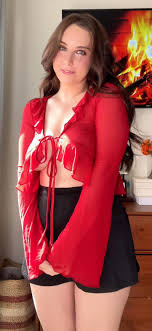 Blair Bini - Free pics, galleries & more at Babepedia