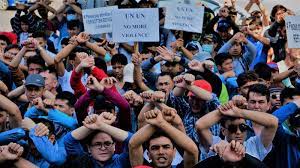 Lihat prinsip hak asasi manusia global intel. Topic Hak Asasi Manusia Change Org