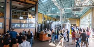 Juicy Market: Vines & Finds