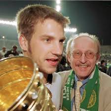 Langjähriger Werder-Manager: Willi Lemke im Alter von 77 Jahren verstorben 