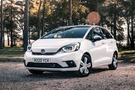 I have driven it about a 10000 kms and so far it's going good with zero maintenance till date. Honda Jazz Review Heycar