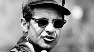 Who shot Dan Devine's dog?