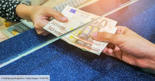 Posez vos questions et parcourez les 3 200 000 messages actuellement en. Retirer De L Argent Sans Carte Bancaire Capital Fr