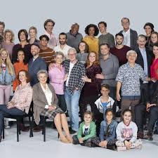 Eigentlich wollte er rockstar werden, entscheidet sich aufgrund eines mittelmäßigen musikalischen talents dann aber doch für eine schauspielausbildung. Thorsten Nindel Promiflash De