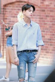 Orang ganteng dan cantik susah punya hubungan cinta yang awet. Pin On The Boyz