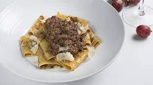 Today's regional italian dish comes from the small region of molise, in the south of italy (though, to be precise, the same dish with small variations is widespread in many other southern regions. Ricette Con Paccheri Giornale Del Cibo