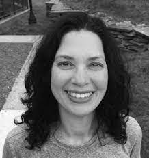 Myrna Metz's Instagram, Twitter & Facebook