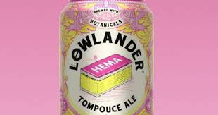 Tompouce é o género de doce muito popular e comum na holanda e bélgica, é uma espécie de doce com duas bases de massa folhada com um creme de pasteleiro no meio e uma cobertura de glacé. Lm6wqb Bhmme3m