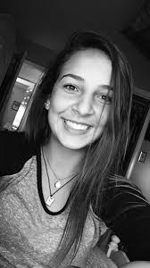 Destiny Dennis (@destinyddennis)