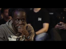 Fier de cette nouvelle expérience et. Polaroid Experience Youssoupha Nous Invite A Une Session D Ecoute