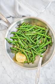 Simple Sauteed Green Beans Recipe In 2020 Green Beans Sauteed Green Beans Green Bean Recipes