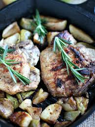 Quick and easy weeknight meal that your family will love. Apple Cinnamon Pork Chops Sweet And Savory Meals