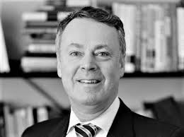 Governance and management structure • Linkxar Global