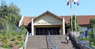El colegio mayflower de santiago se transformó en tendencia en redes sociales debido a la aparición de un particular audio, el que fue atribuido a una profesora del recinto. Profesora Del The Mayflower School Fue Despedida Del Colegio Tras Filtracion De Audio De Whatsapp The Times En Espanol