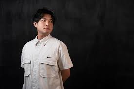 鈴木 雄飛 特任准教授 | 教員紹介 | 学部紹介 | デジタルハリウッド大学