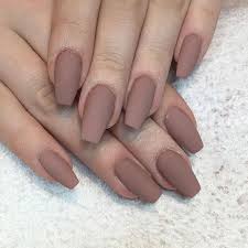 Jul 3 2020 Matte Polituren Verwandeln Jede Grundlegende Manikure In Eine Echte Schonheit Echte In 2020 Coffin Nails Matte Matte Nails Design Coffin Nails Designs