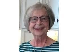 Betty Ling's Instagram, Twitter & Facebook