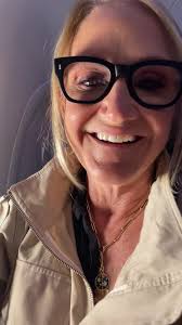 Misunderstandings in Texting Etiquette: Don't Take it Personally!