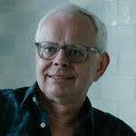 i:ROBERT'HENRY: ...... '' ':'COY, A PAPER EXECUTIVE; Head of Coy, Disbrow  '& Co., 'Wholesale .Merchangs Here