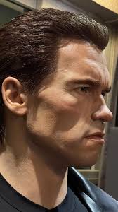In-hand photos of the T-800 (Arnold Schwarzenegger) life-size bust from a  lucky collector in China! Enjoy these incredible shots, and as always, we'd  love to hear your thoughts.