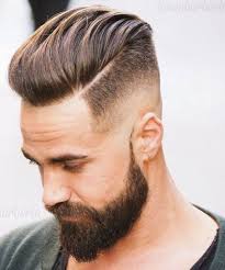 40 Coiffures Gelifiees Les Plus Charmantes Pour Les Hommes Coiffure Homme Coupe Cheveux Homme Cheveux Homme