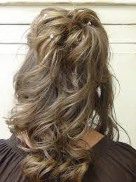 Hairstyles for prom offer you an amazing catalog with many options to choose from. Prom Hairstyles And Updos Boys And Girls Hairstyles And Girl Haircuts