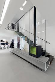 The simple design mixed with the genius of the designer makes it highly recommendable for a trendy house. Glass Green Material Bringing Splendid Beauty Into Modern Interior Design