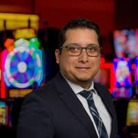 200+ "Zeledòn" profiles