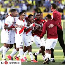 Para quienes están en colombia, el compromiso ecuador vs perú se puede ver en directv play deportes. Gracias Seleccion Por Darnos La Alegria De Estar Cada Vez Mas Cerca De Nuestro Sueno Mundialista Tufpfoficial Le Ga Soccer World Sports Fifa World Cup