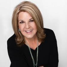 Lori Holley's Instagram, Twitter & Facebook