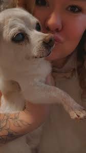 Sadly, Carol Tobin Murray reports that we have lost Roy Murray. He was a  true gentleman and a great handler of many breeds in Texas. Here is a  picture from a happy