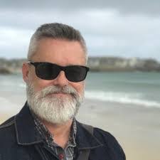 Stephen Eldred's Instagram, Twitter & Facebook