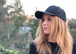 Sembra si siano conosciuti proprio tra i banchi di scuola. Jasmine Carrisi Presenta Il Nuovo Fidanzato Alessandro Greco