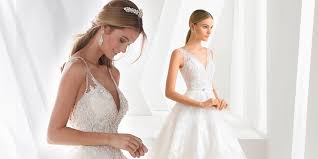 Dai un'occhiata alla simpatica collezione di abiti da sposa principessa 2020 economici online. Abito Da Sposa Principessa Come Scegliere Il Modello Dei Tuoi Sogni