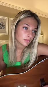 hiiiiii its been awhile!!! 🤗Landslide- Fleetwood Mac #acoustic  #acousticcovers #fleetwoodmac #countrymusic #foryou