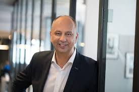 Dab akademie für eine starke zukunft. Management Team Der Hello Bank Hello Bank Presse Portal