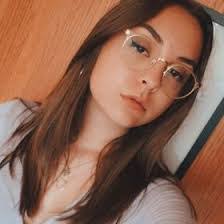 Grace Smiley's Instagram, Twitter & Facebook