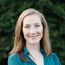 Emily Himes's Instagram, Twitter & Facebook