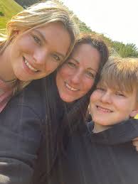 Happy birthday Kathy Fried💙 we love you so much! Thank you for everything  you do for us. 💙🎉💙🎉💙🎉💙