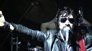 Raul Seixas Ao Vivo em Pelotas | VOLCAN | THELEON - YouTube