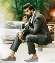 Music composed by chirantan bhatt and directed by krish. Varun Tej Height Wiki Biography Age Girlfriend Father Family Wife Varun Tej Varun Tej Image
