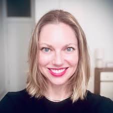 Aimee Mosher's Instagram, Twitter & Facebook