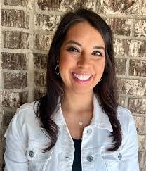 Rebecca Mata's Instagram, Twitter & Facebook